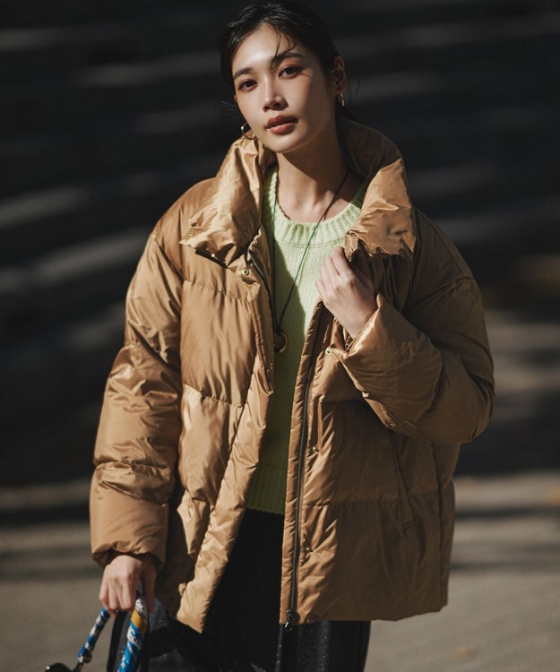 Oggi掲載】シレータフタ ハイネック ショート ダウンコート / 23区