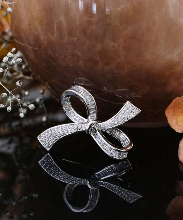 リボンモチーフブローチ / Tiaclasse | ファッション通販 【公式通販