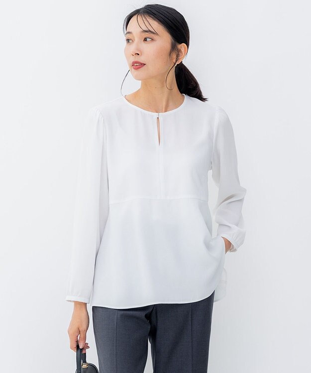 洗える】バックサテンアムンゼン ペプラム デザイン ブラウス / 23区