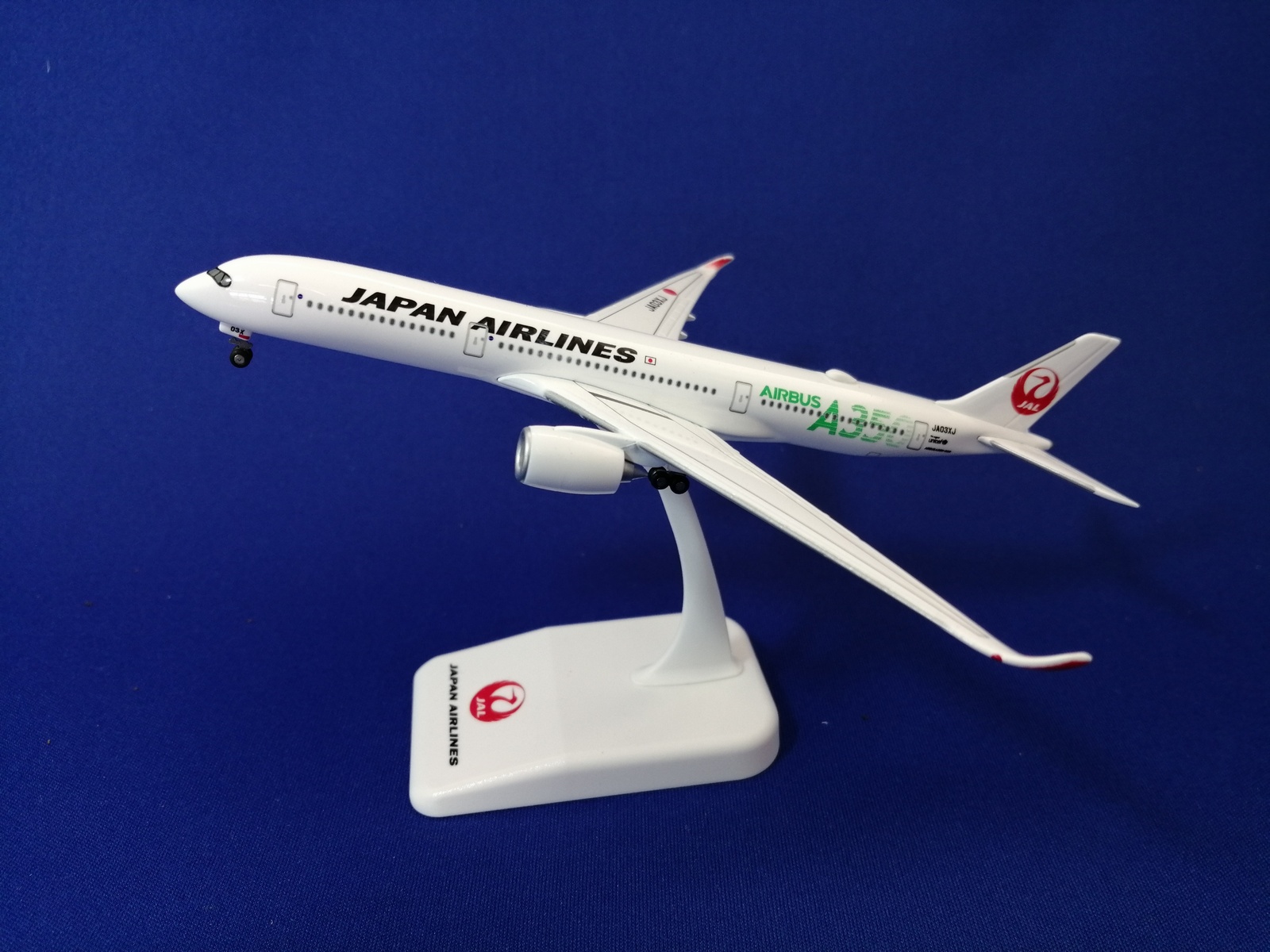 JAL A350-900 JA03XJ 3号機 1/200 モデルプレーン 1/200 JAL A350-900