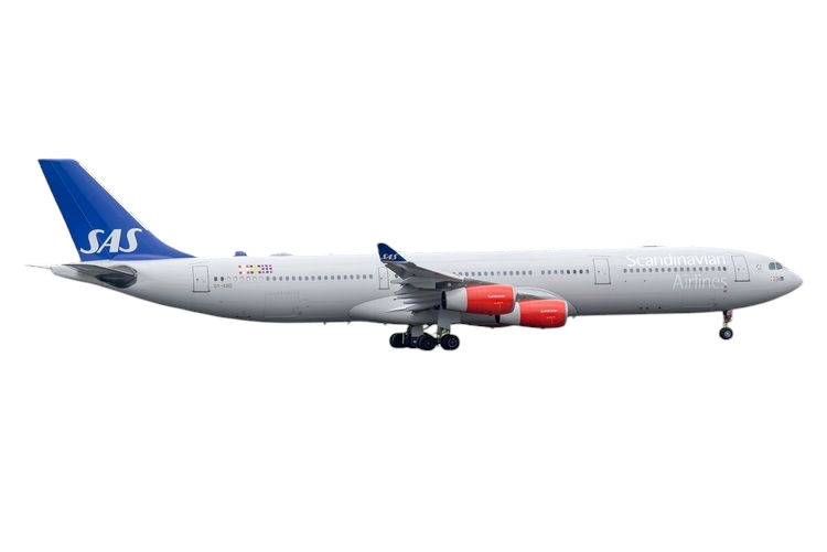 12001 Phoenix SAS Scandinavian Airlines / スカンジナビア航空 A340