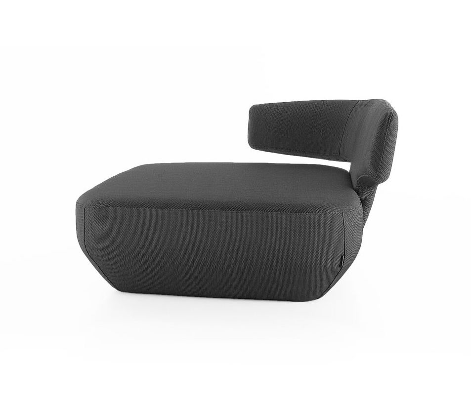 Viccarbe - Levitt Armchair | cre8