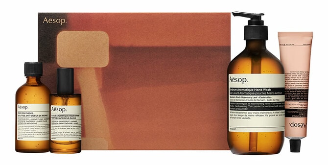 11/11発売＞クリスマスコフレ【イソップ】大人気ハンドウォッシュや