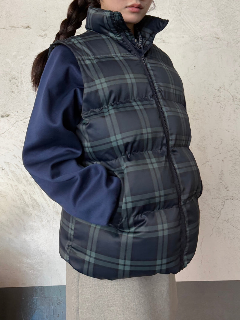 スタンドカラーチェックダウンベスト DPA43627 – CRAMMY