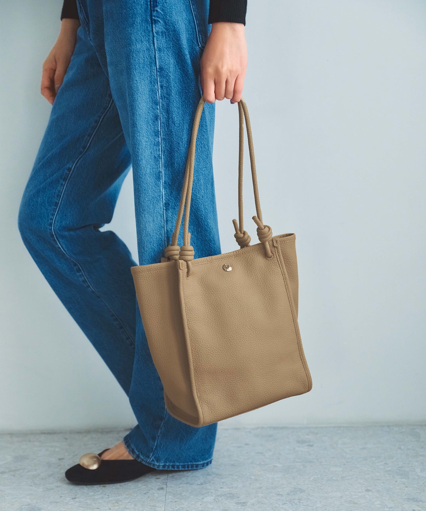 新色追加】シュリンクレザー ノットハンドル トートバッグ – TOPKAPI