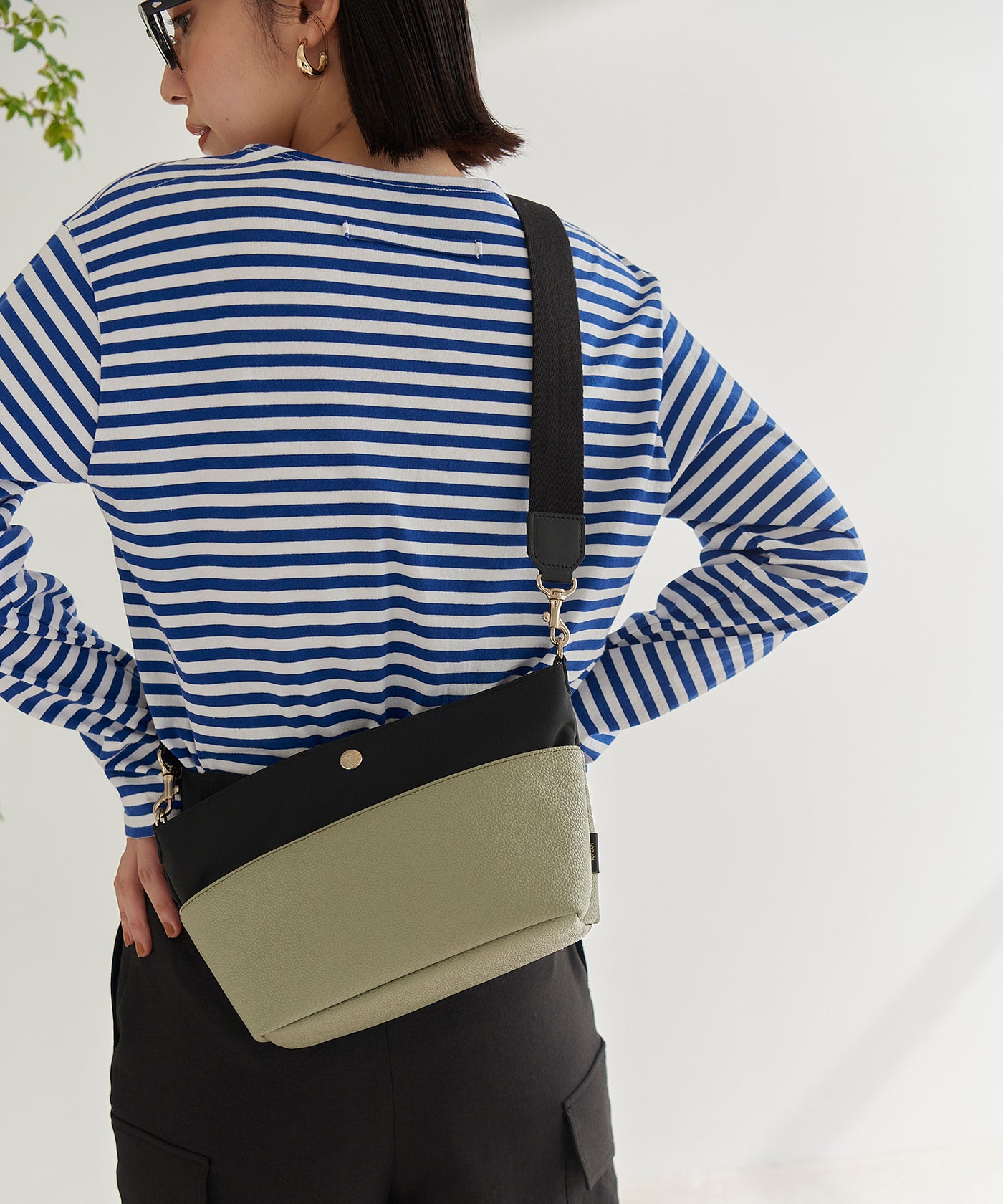 5030821004239943_1_d9b752ac-