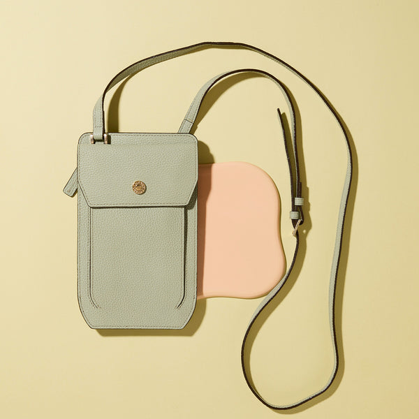 LEAN リーン バイカラー レザー スマホショルダー – TOPKAPI（トプカピ）