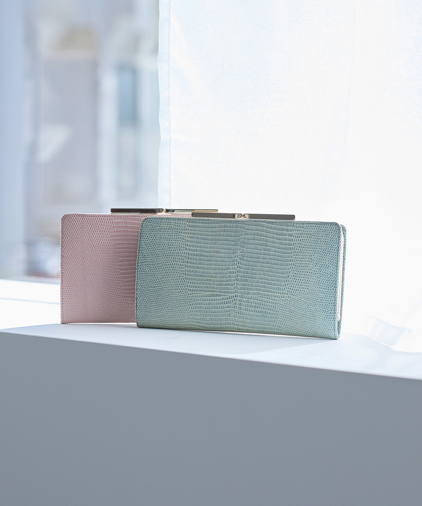 LUCIA ルチア イタリアンレザー リザード型押し がま口長財布