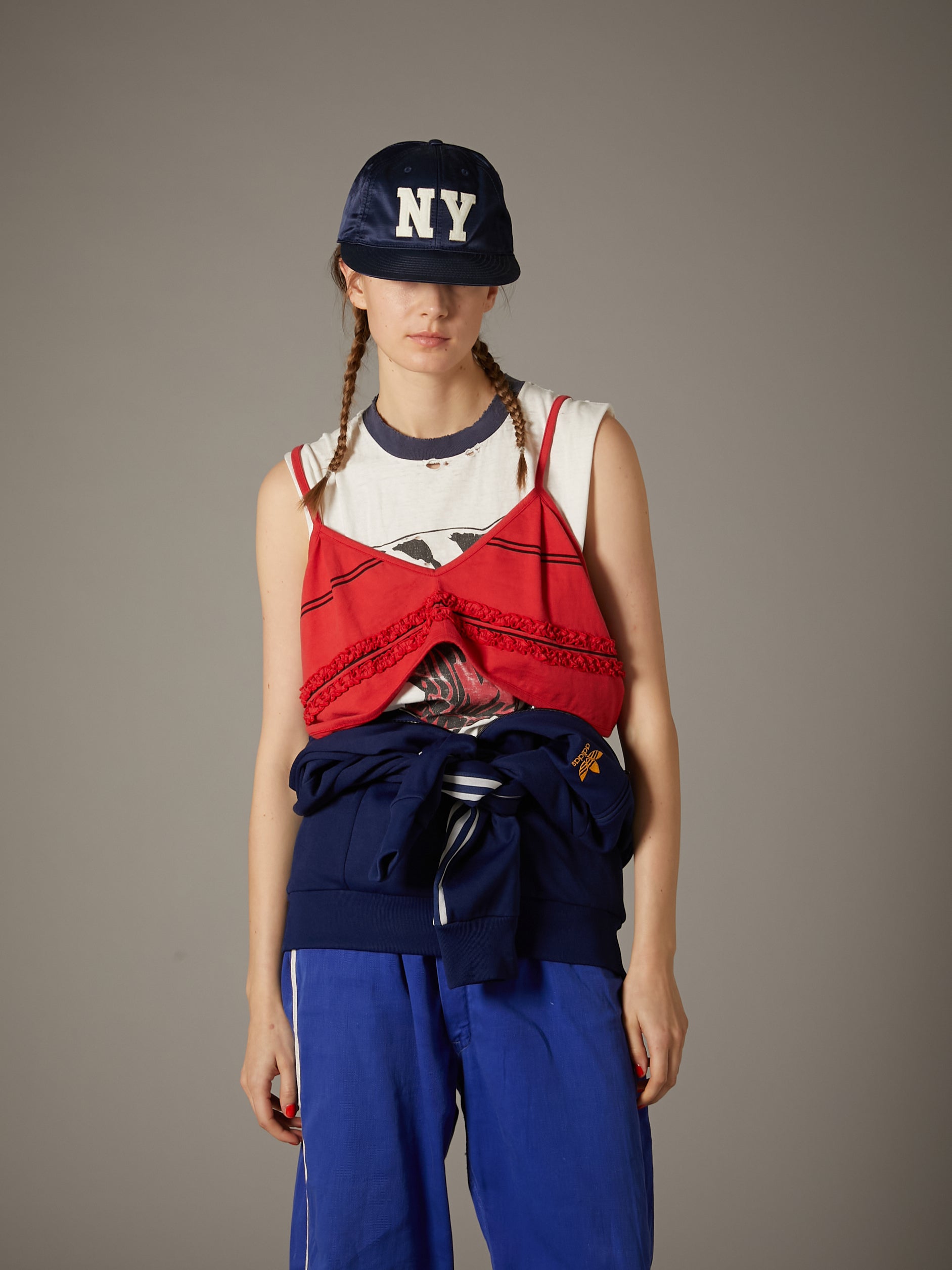 D71648FE-2E12-4BBA-B0AF-