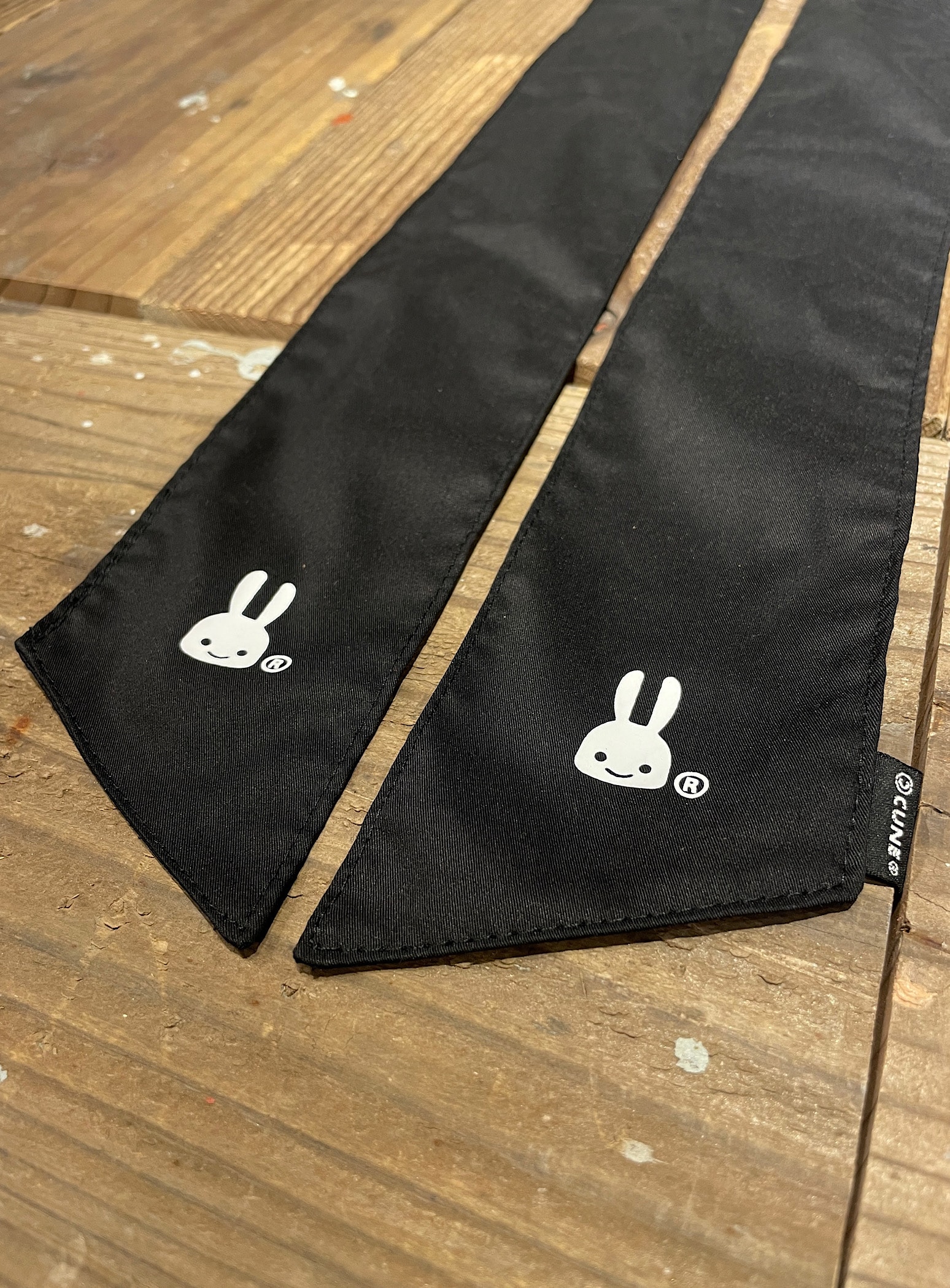 リボン付きバケットハット｜ウサギがいる｜CUNE ONLINE STORE