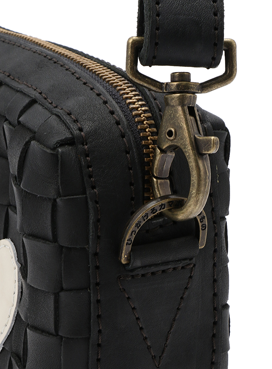 CUNE × robita レザーショルダーバッグ｜ウサギがいる｜CUNE ONLINE STORE