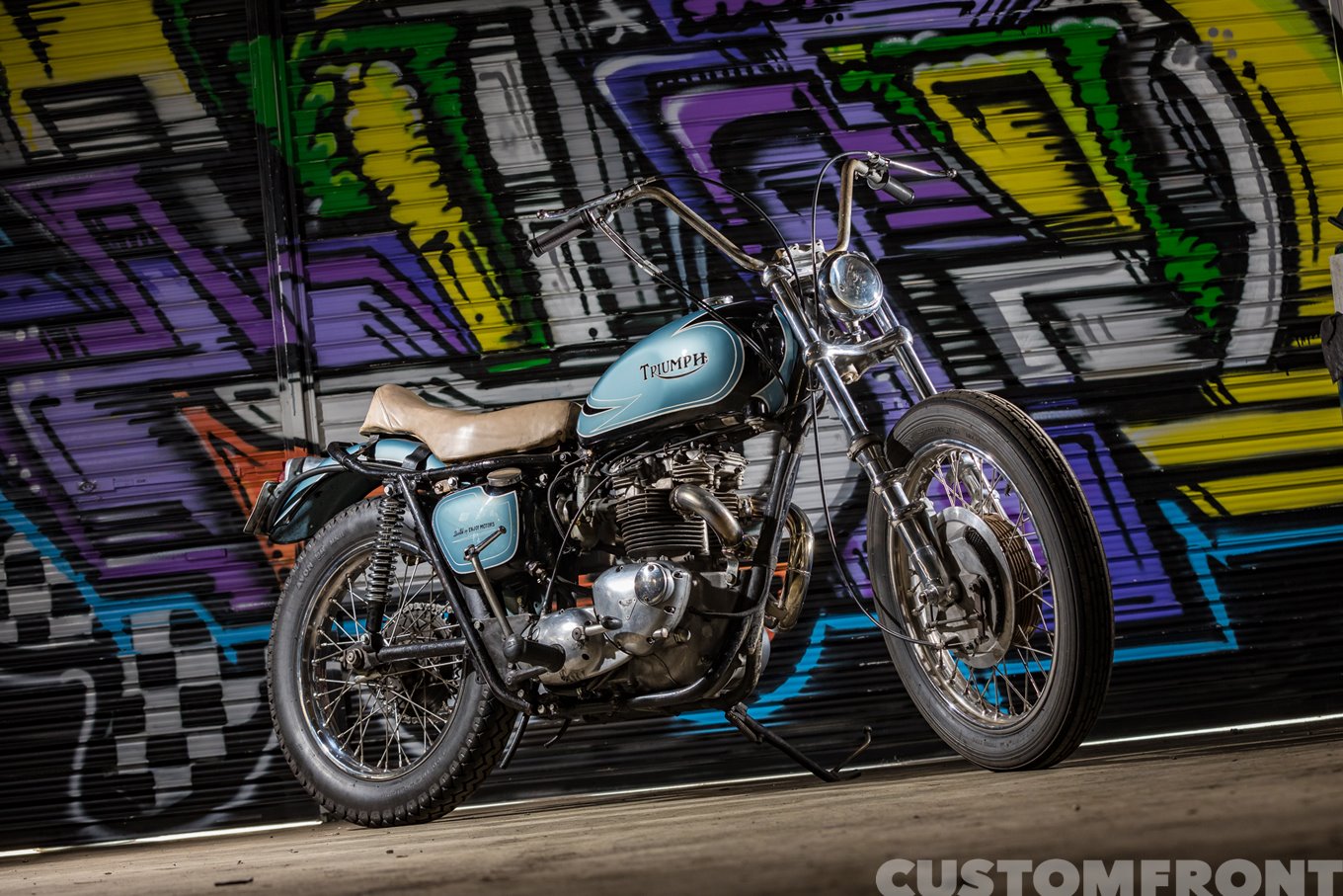 トライアンフ オールドチョッパー T120 1969年・エンジョイモータース