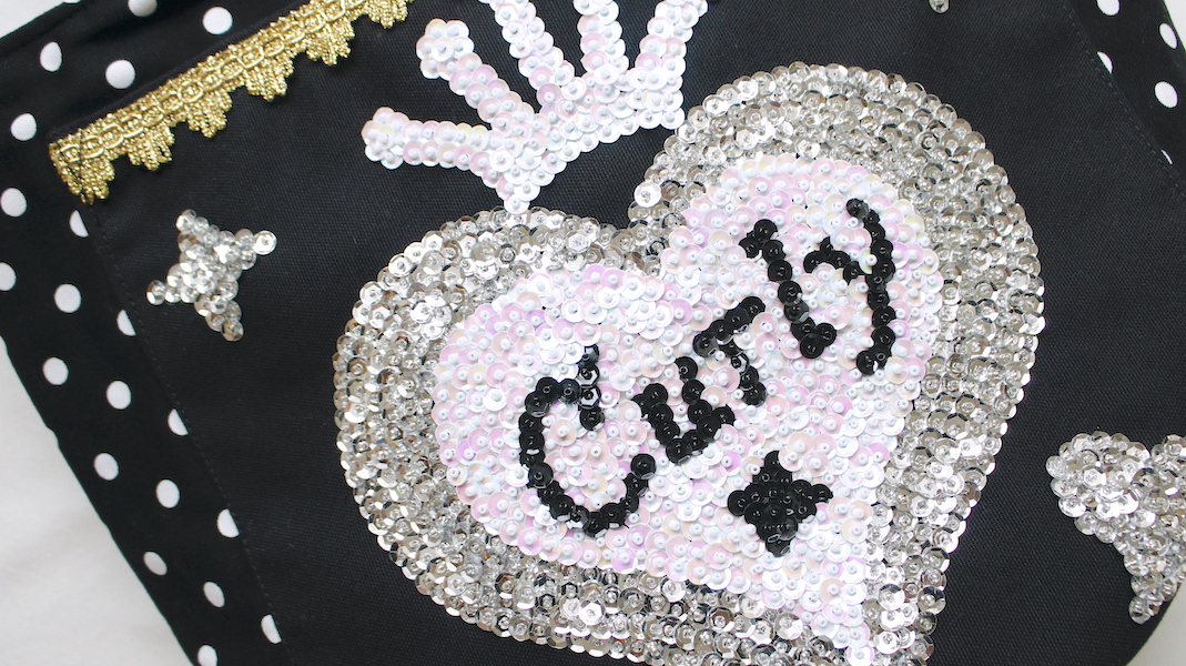 スパンコールポケット付きトートバッグ☆ハート x ドット - カーリー