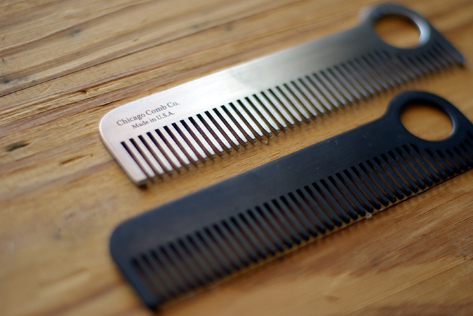 Chicago comb ステンレス製コーム＆ホーウィンレザーシース / スタッフ
