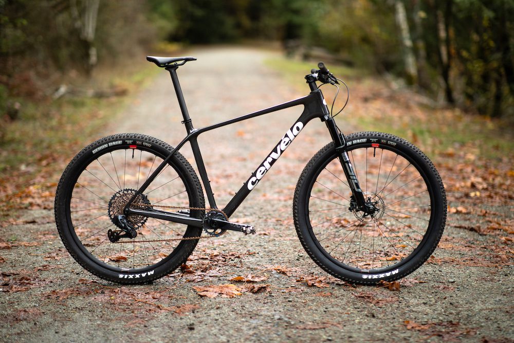 Review: Cervélo ZHT-5 - Canadian Cycling Magazine