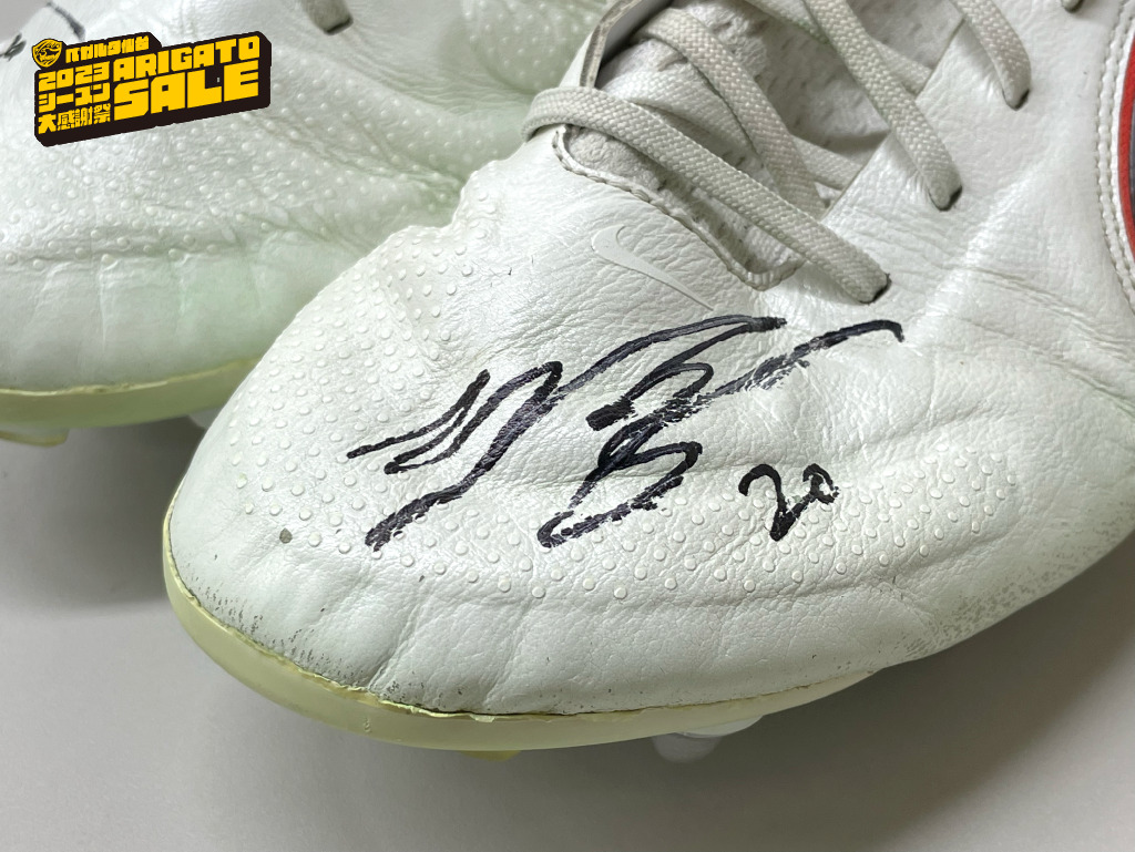 1足限定】キム テヒョン選手サイン入りスパイクA