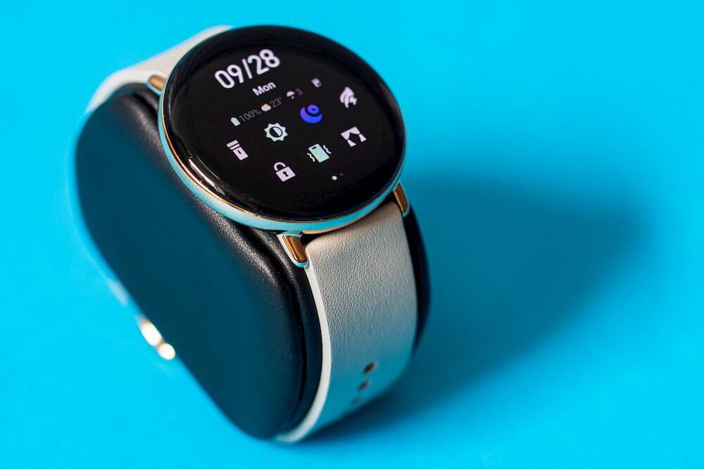 Zepp E Circle Review: Probably the Best Design for a Smartwatch Yet