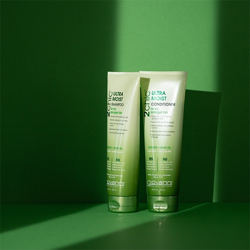 giovanni】2chic モイスト シャンプー250mL ｜Biople WEB STORE