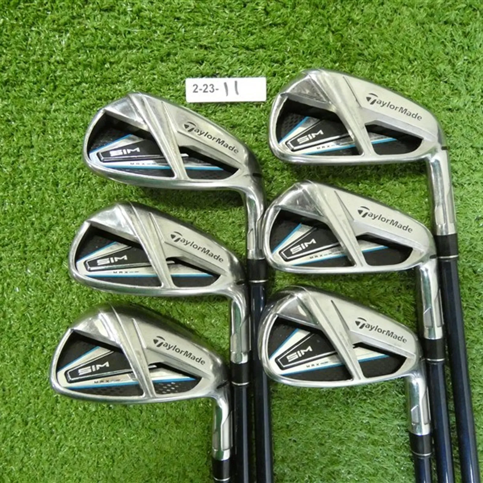 TaylorMade SIM Max Irons 6-P & A Ventus Blue 5 A Senior/Ladies