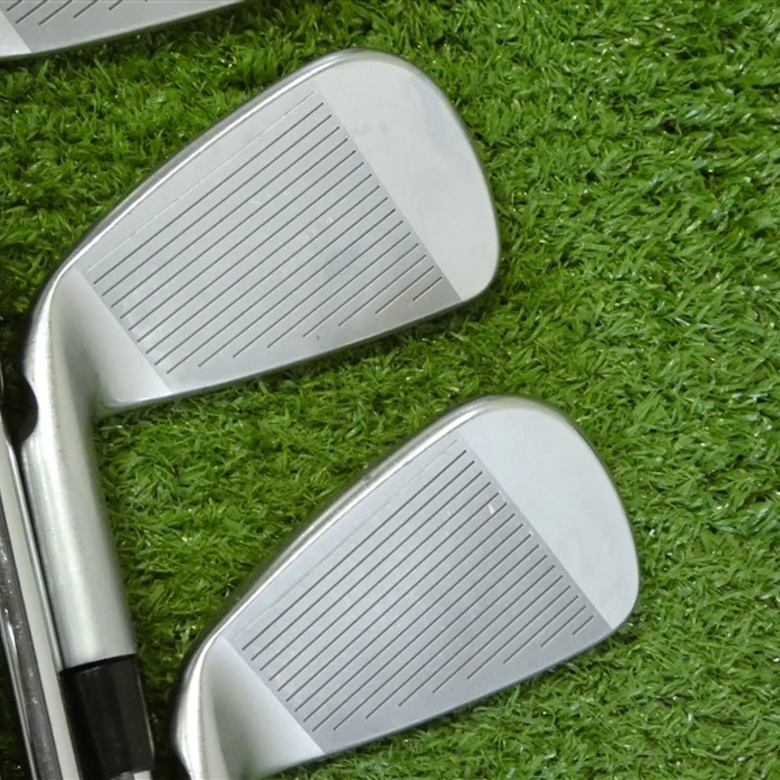 PING i230 Irons 4-W NS Pro Modus 3 Tour 105 Stiff Steel White Dot