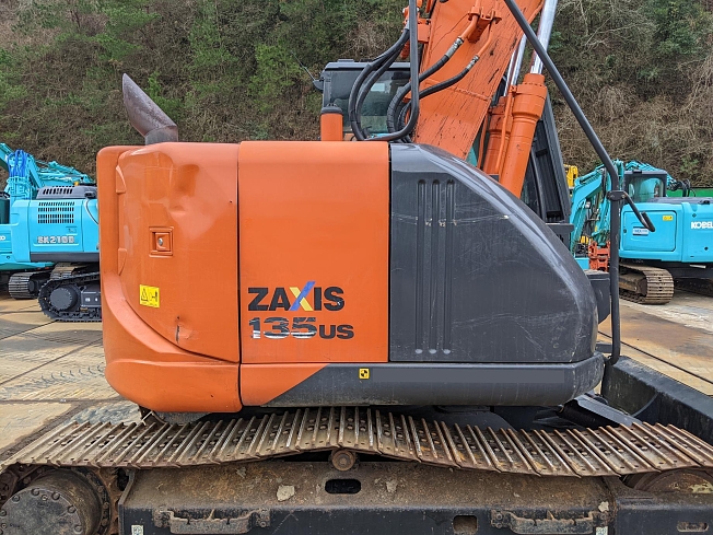 日立建機 ZX135US-5B | 大分県の林業機械 | BIGLEMON（ビッグレモン