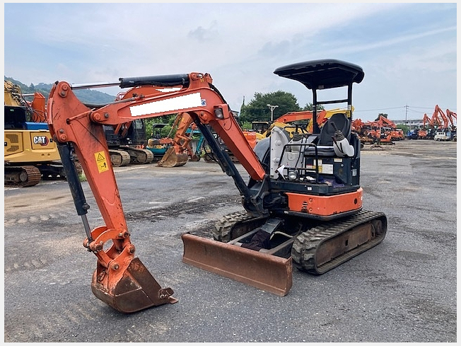 日立建機 ZX30U-5A | 岡山県のミニ油圧ショベル(ミニユンボ