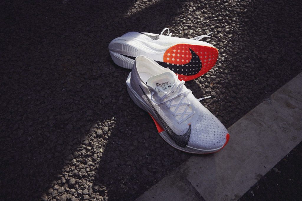 001_nike-zoomx-vaporfly-