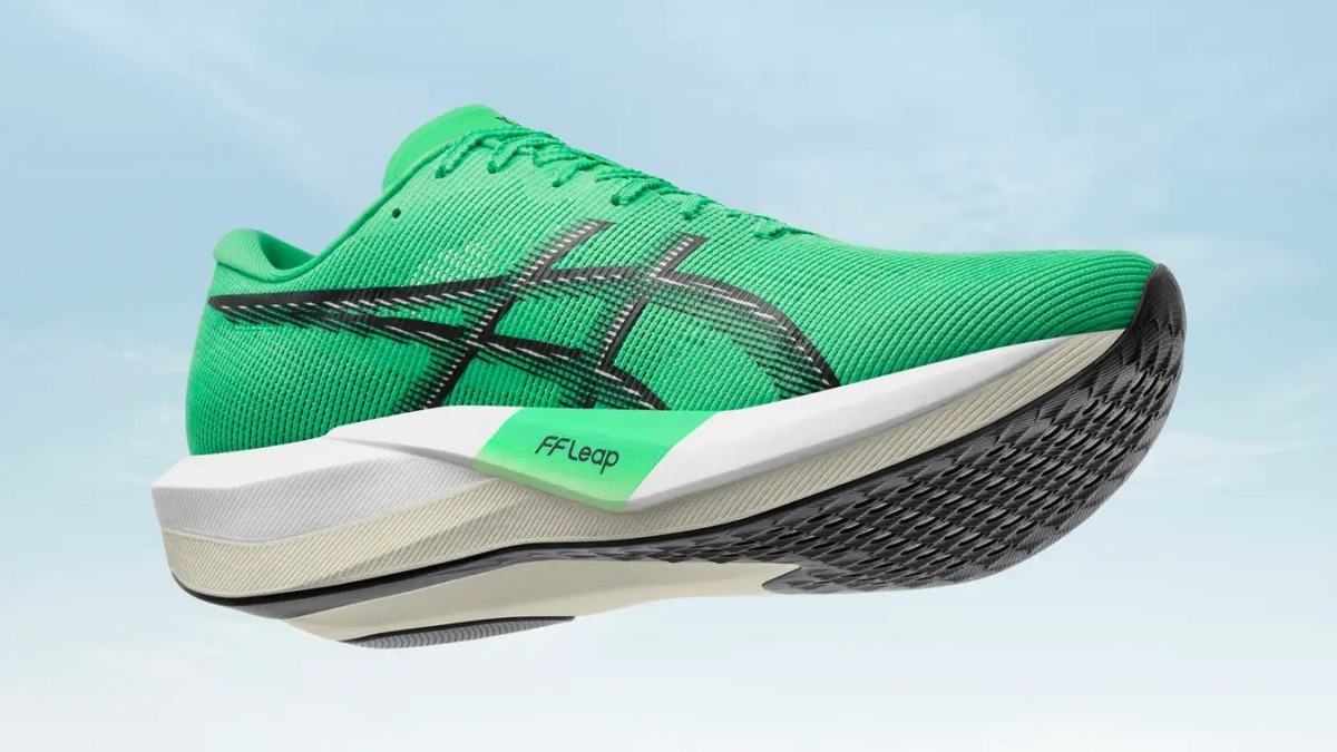 アシックス最新作『MAGIC SPEED 5』発表！挑戦を鼓舞するシューズ