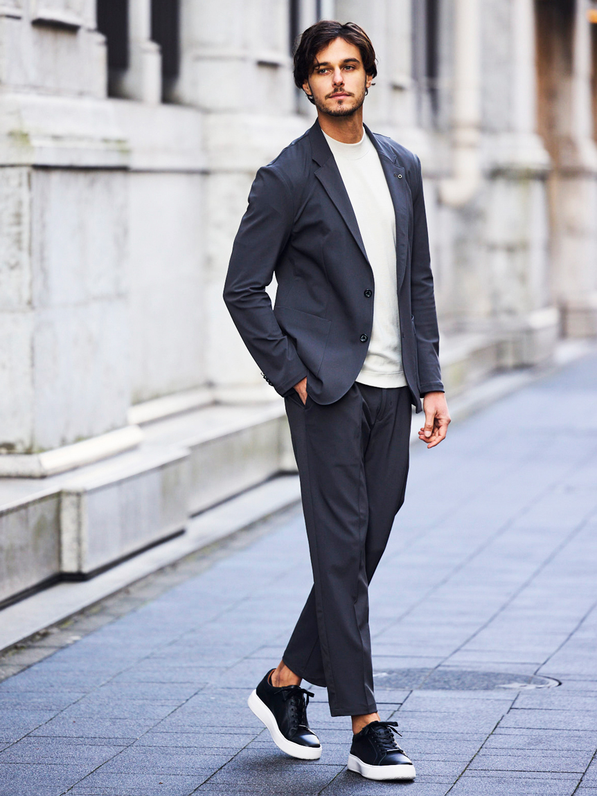 EC 限定】ナイロントリコットストレッチスーツ(セットアップ)｜AOURE