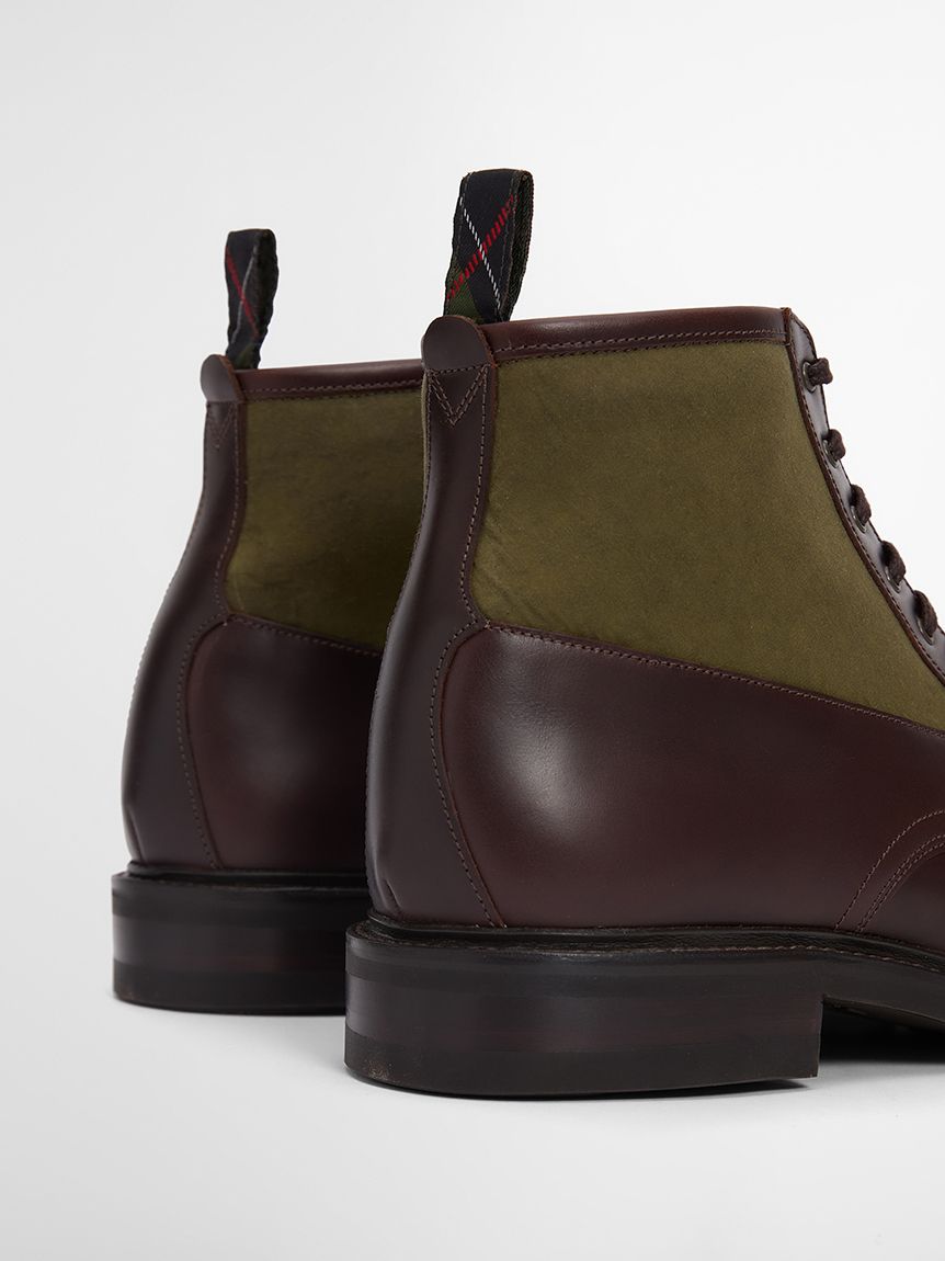 限定アイテム】《Barbour × Loake》Reloved Gisbouブーツ｜｜バブアー