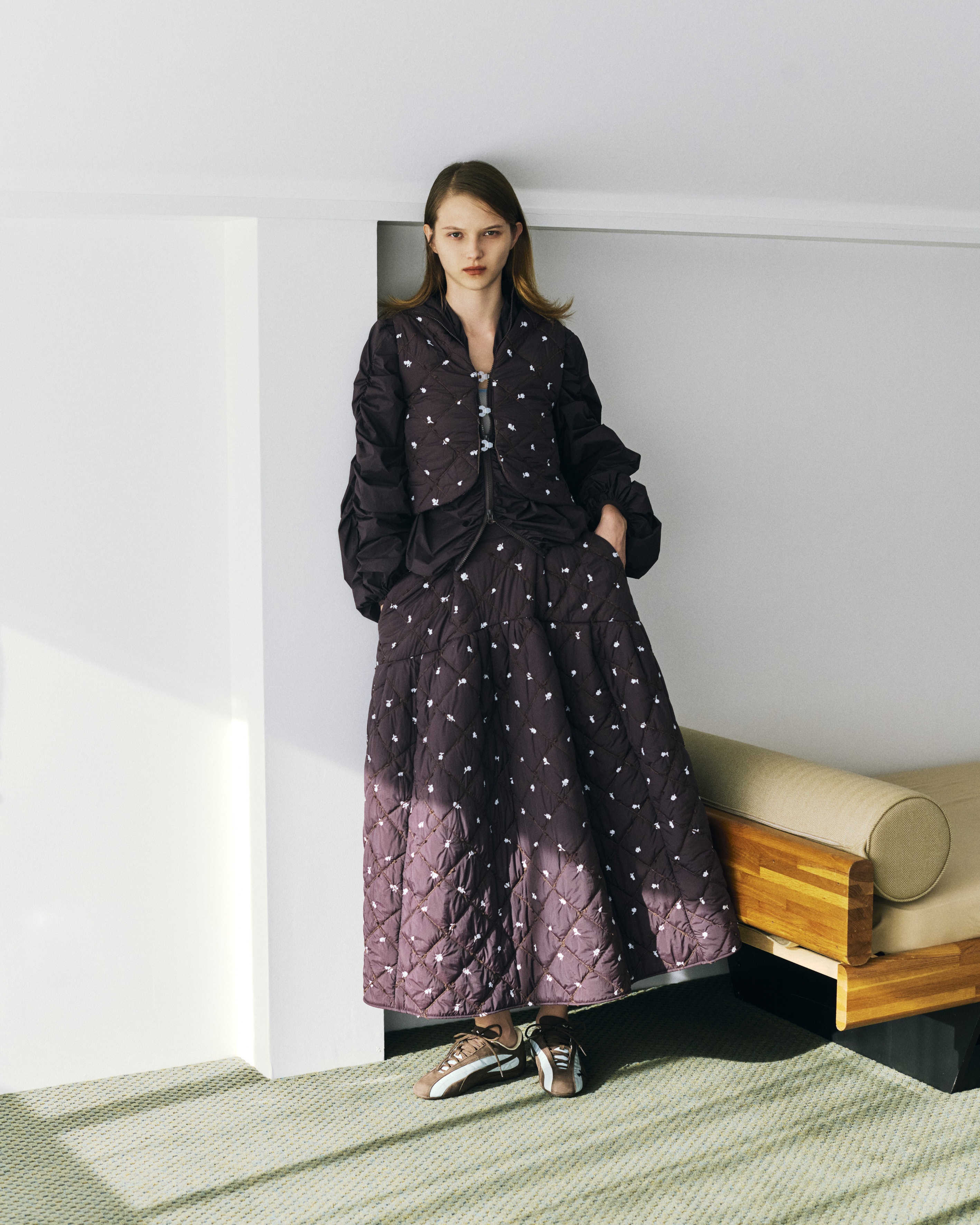 フラワーエンブロイダリーキルティングベスト(ジレ/ベスト)｜アウター