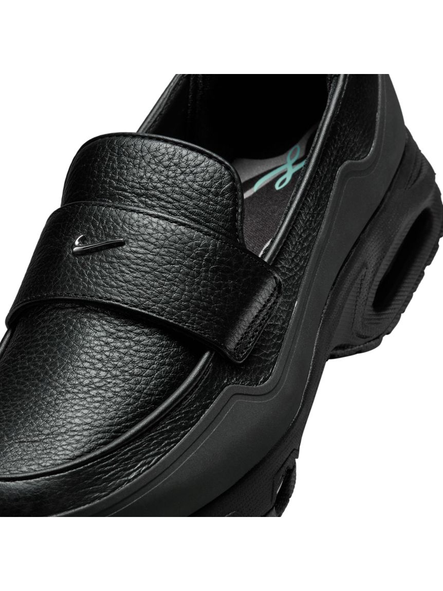 NIKE】W AIR MAX PHENOMENA(シューズ)｜emmi（エミ）の通販サイト 【公式】