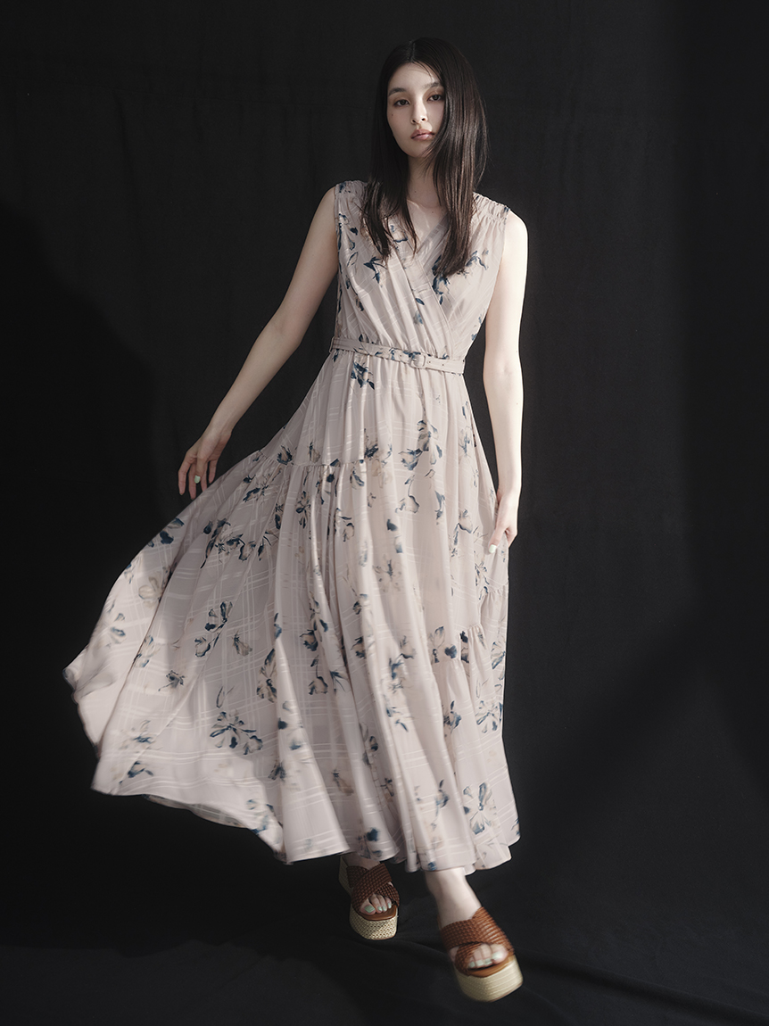フラワープリントカシュクールワンピース／接触冷感(マキシ・ロング