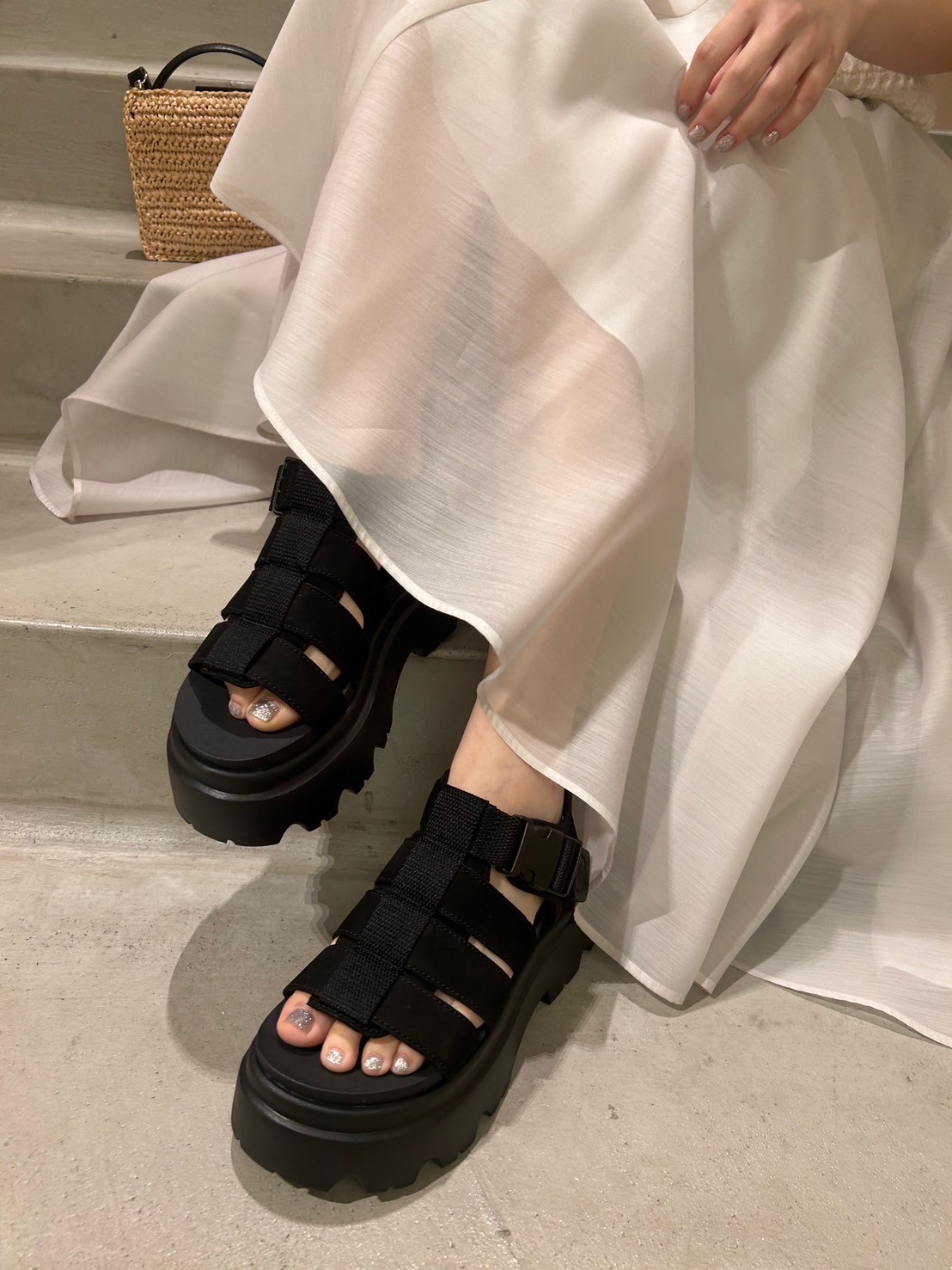 FRAY I.D/UGG®】W CORA(サンダル)｜シューズ｜FRAY I.D（フレイ