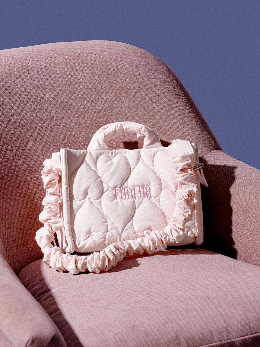 オフィシャルサイト限定カラー】ハートキルティングバッグ(バッグ