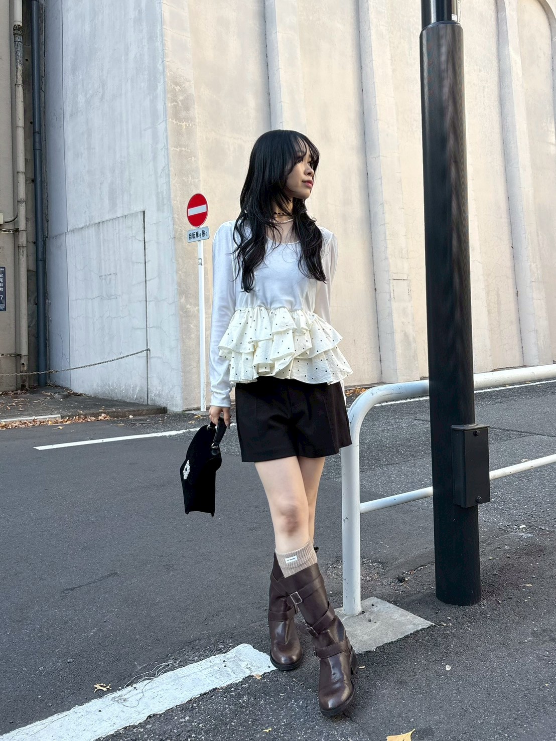 ベロアペプラムフリルトップス(Tシャツ・カットソー)｜トップス｜LILY