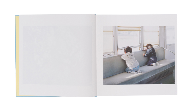 Haru and Mina - 濱田英明 | shashasha 写々者 - 写真集とアートブック