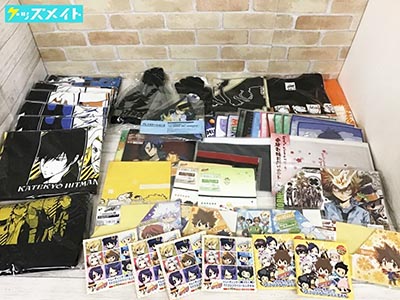 家庭教師ヒットマンREBORN! グッズ買取】缶バッジ・アクスタ・天野明展