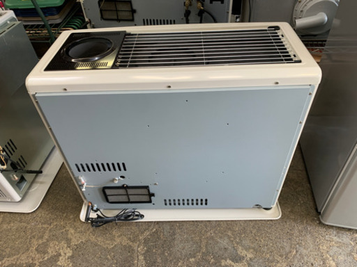 サンポット煙突式ストーブハイブリッドカベック2022年製 サンポット