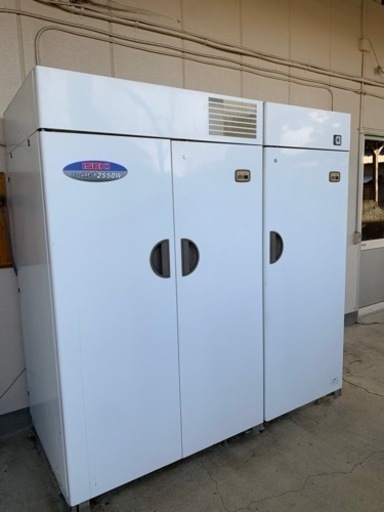 玄米保冷庫 米冷蔵庫 ISEKIファームストッカ 節約 米冷蔵庫 ファーム