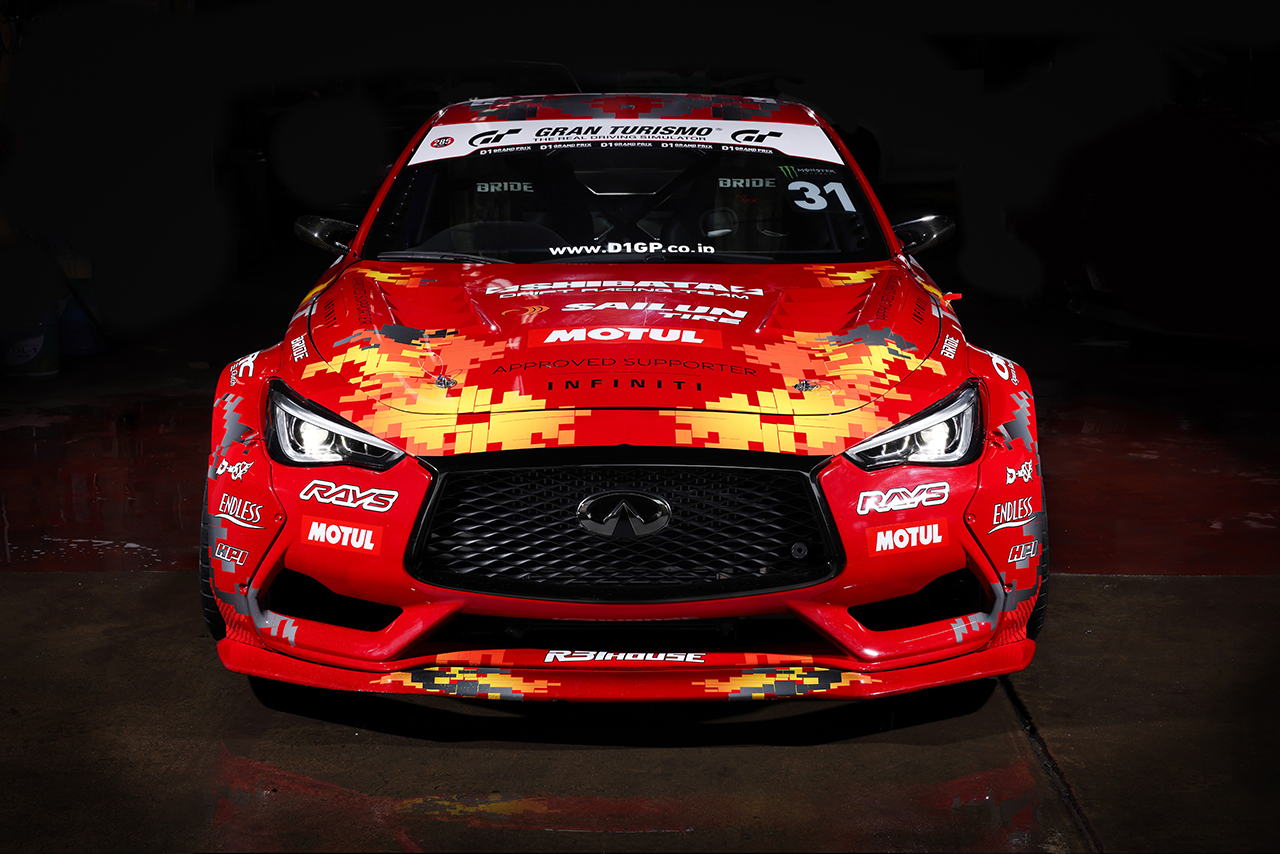 SHIBATA DRIFT RACING TEAMがインフィニティから名誉賞を受賞 – D1
