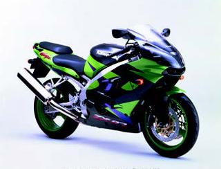 カワサキ ニンジャ ZX-9R 2001年 - 日本バイク100年史アルバムの続きを