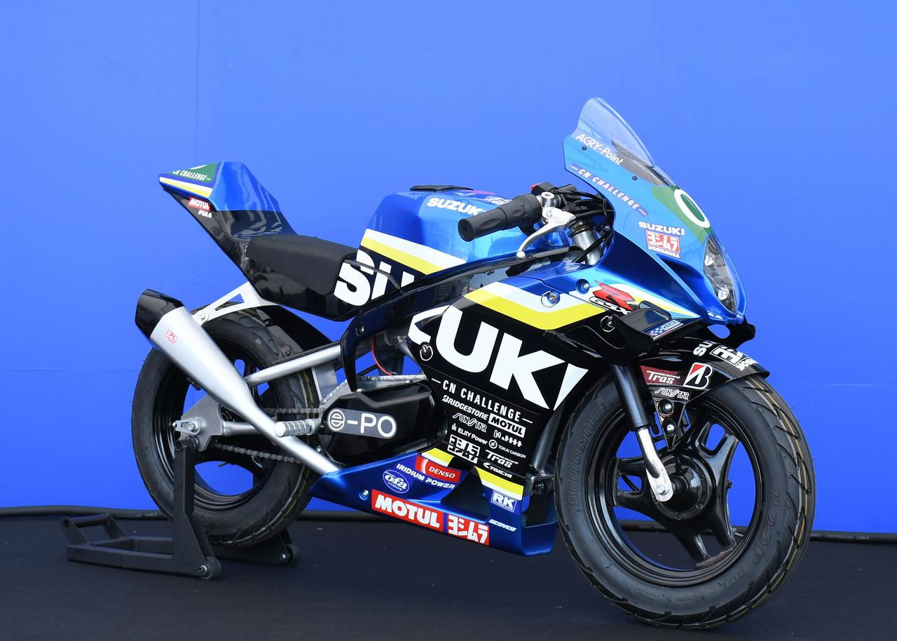 GSX-R mini？】鈴鹿8耐で発見！ スズキ「CNチャレンジ」仕様の謎のミニ