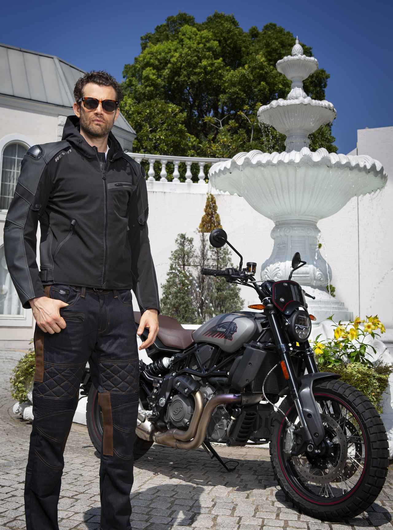 REV'IT！よりダークサイドシリーズのレザージャケットが登場 - web