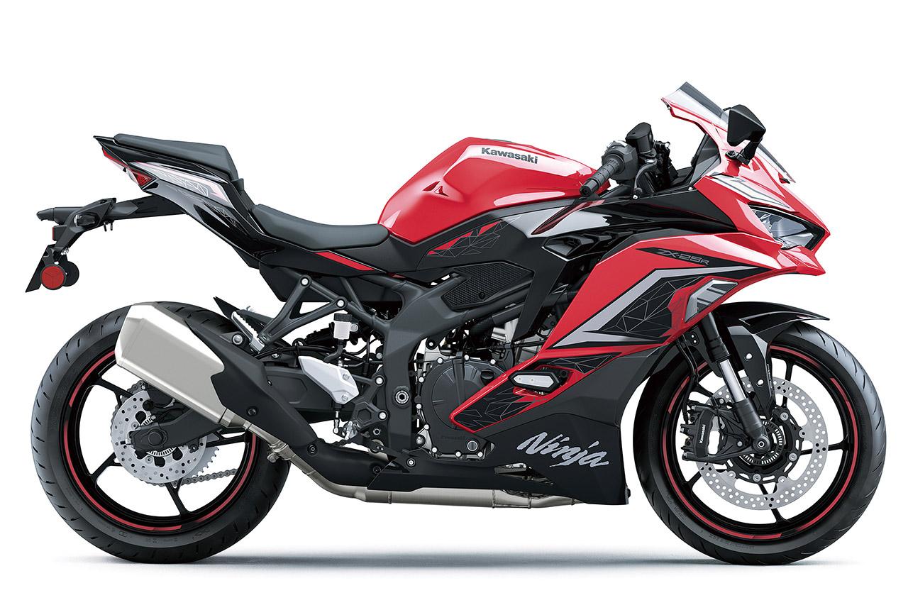 カワサキ「Ninja ZX-25R SE」2023年モデル解説｜最高出力アップ！ 装備