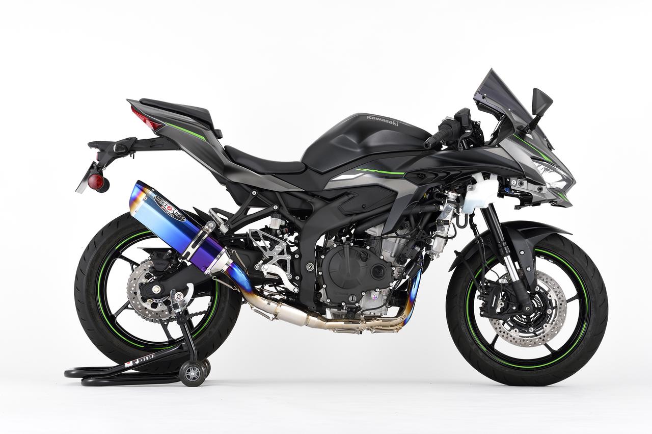 BEET JAPANはNinja ZX-4R SE/ZX-4RR用NASSERT EvolutionタイプⅡフル