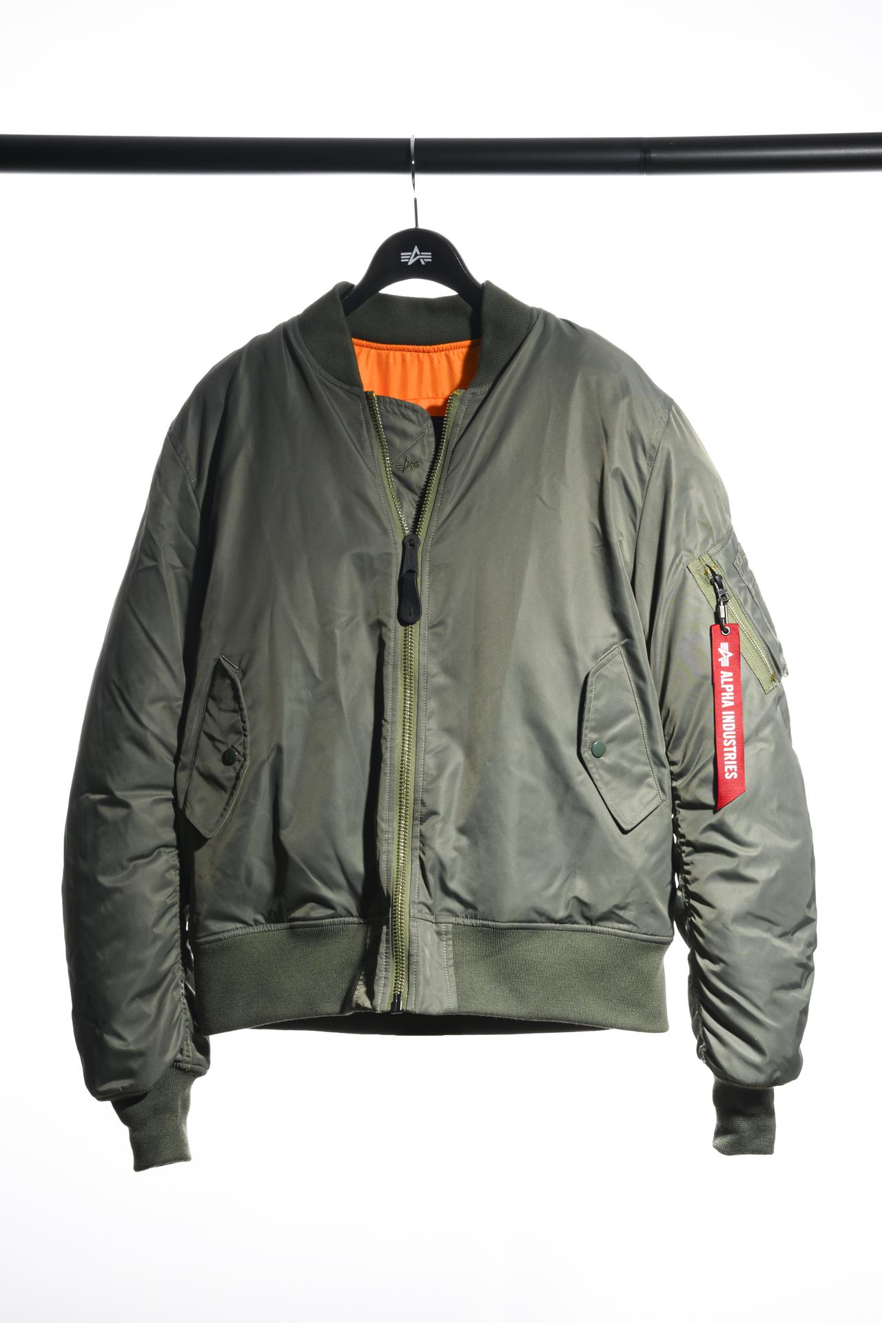 ALPHA INDUSTRIES JAPANがライダー向けに専用開発 プロテクター付きの