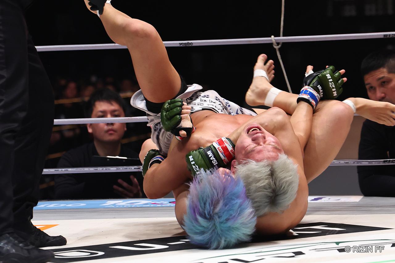 試合結果】Yogibo presents RIZIN.46 第7試合／神龍誠 vs. イ