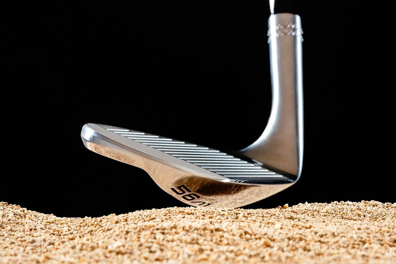 プレゼント】硬派に見えてお助け機能満載。クリーブランドゴルフ「RTX4