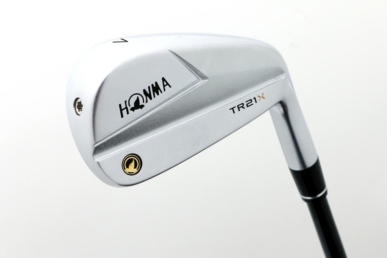 シャープな顔+中空構造でちょっと飛ぶ。本間ゴルフ「TR21X」アイアンを
